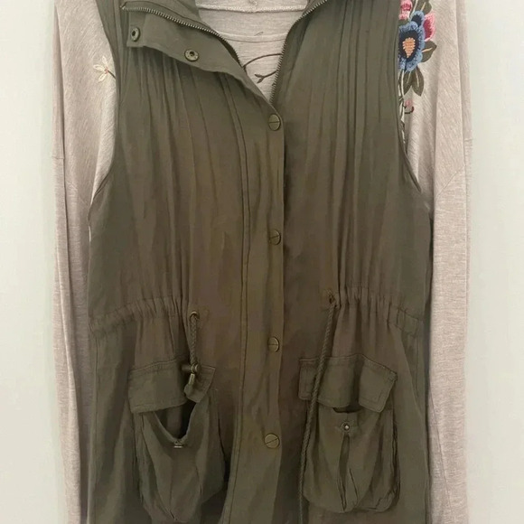 Francescas Miami olive green utility vest - Picture 9 of 9